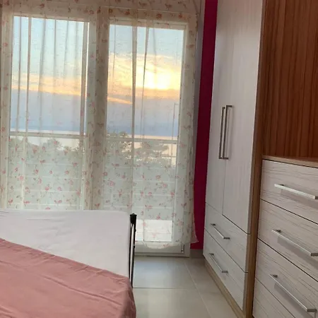 House Maria Elenι Апартаменты *