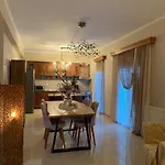 House Maria Elenι 아파트 *