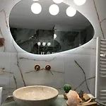 House Maria Elenι *