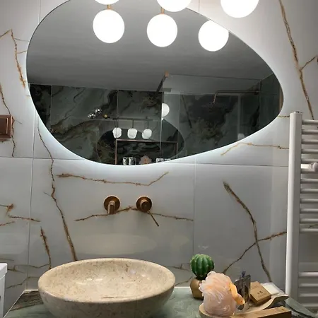 House Maria Elenι *