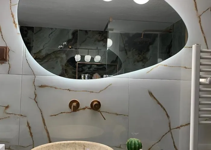 House Maria Elenι *